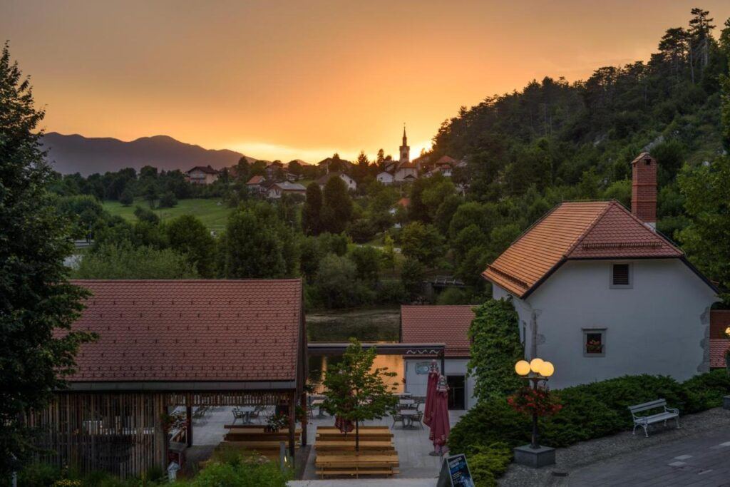 Hotel Jama, Postojna, Slovinsko