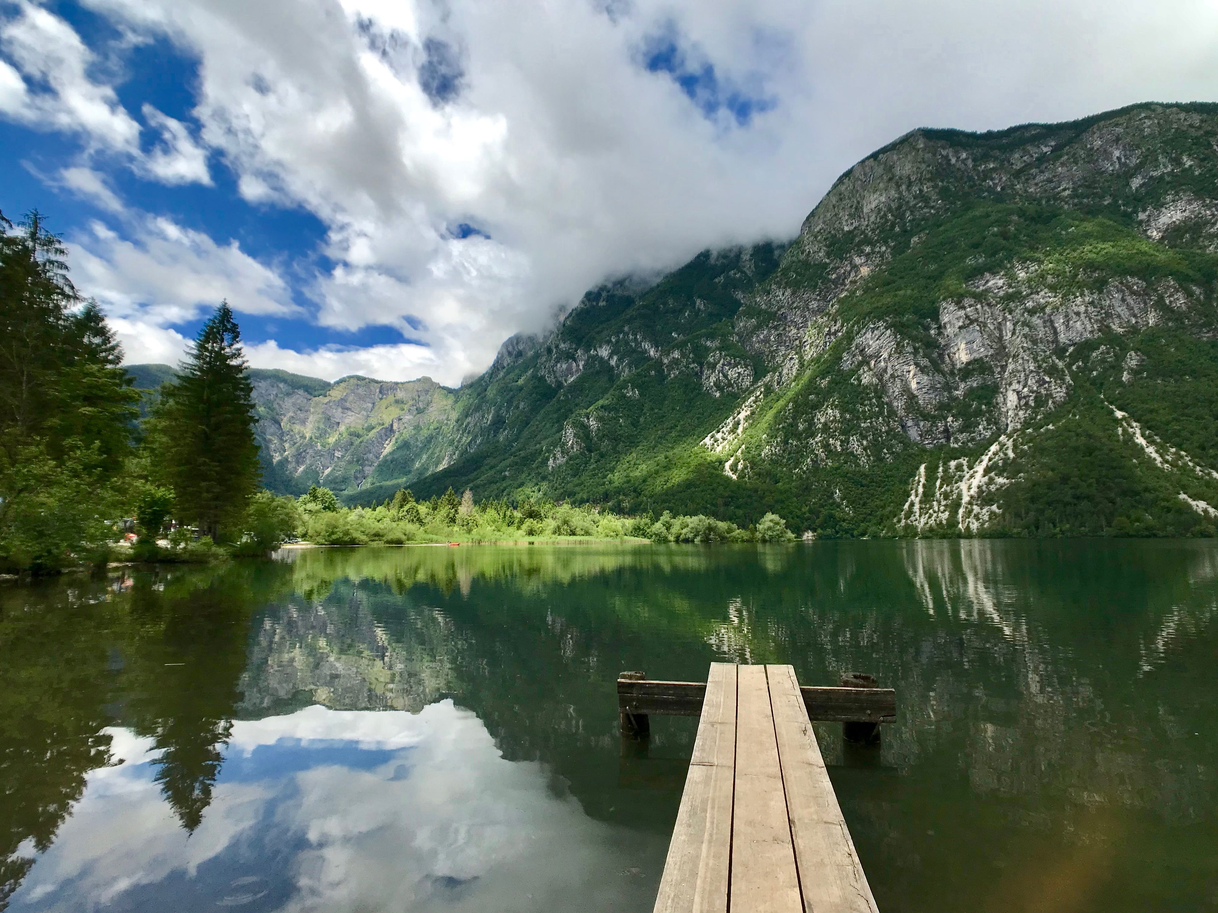Bohinjské jezero, Julské Alpy, Slovinsko