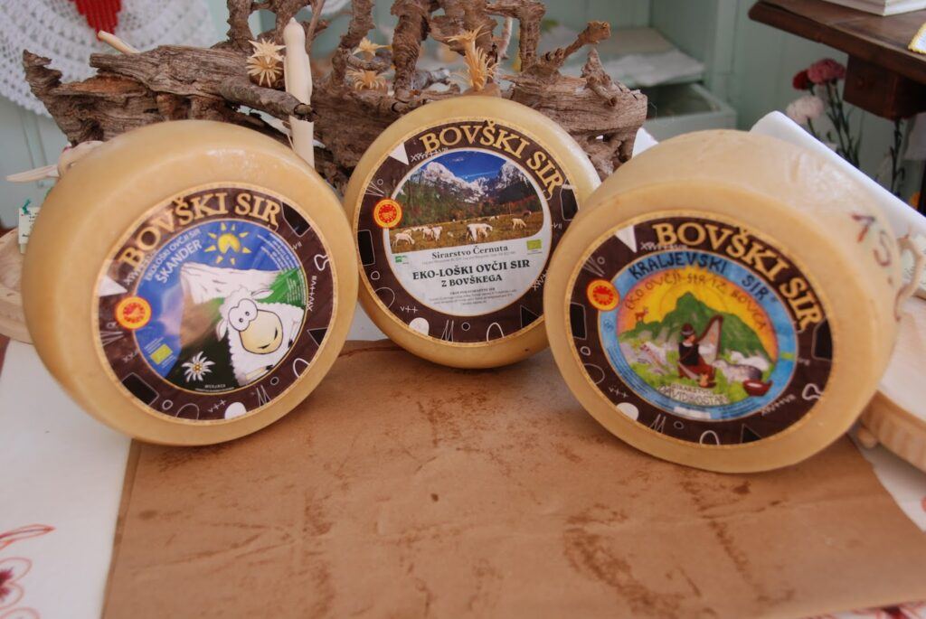 Bovški sir, Bovec, Slovinsko
