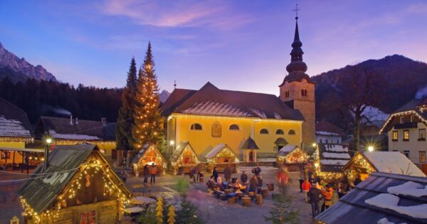 Vánoce Kranjska Gora, Slovinsko. Foto: Matej Vranič