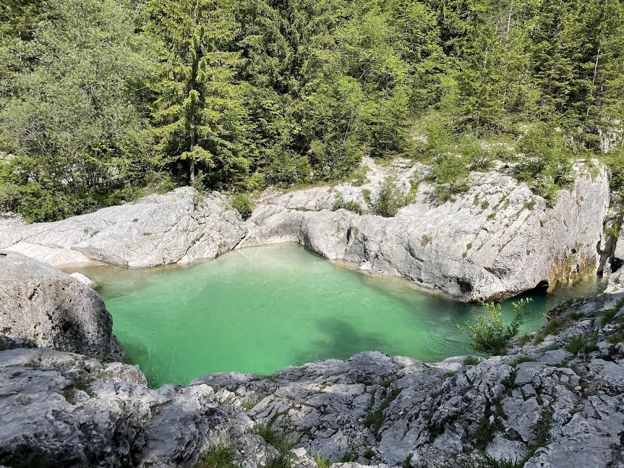 Soutěska Velika Korita, Údolí Soči